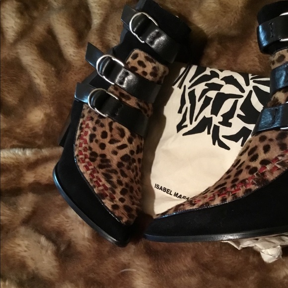 ISABEL MARANT DICKEY LEOPARD LEATHER BUCKLE BOOTS - Picture 6 of 9